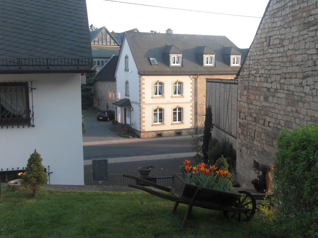 Hotel Restaurant Eifelstube Weibern Exterior foto